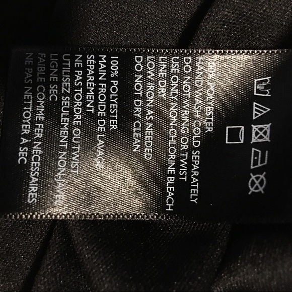 🍁Pins and Needles Urban Outfitters RuffleRomper - Picture 8 of 8